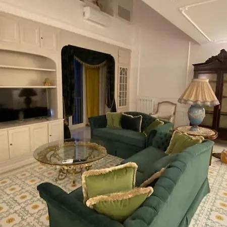 Luxury House Mergellina Apartamento Nápoles