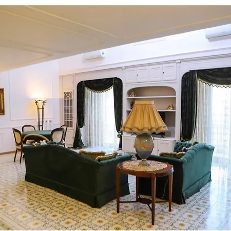 Luxury House Mergellina Apartamento Nápoles
